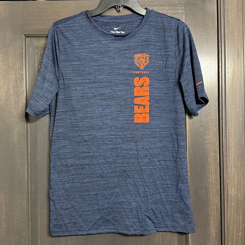 Nike Chicago Bears NWT Boys Performance tshirt